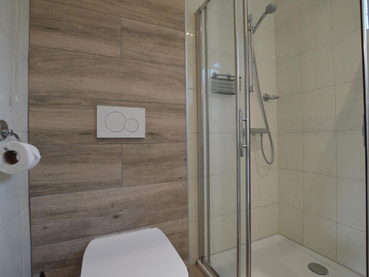 Stramproy Holiday Home With Large Terrace מראה חיצוני תמונה